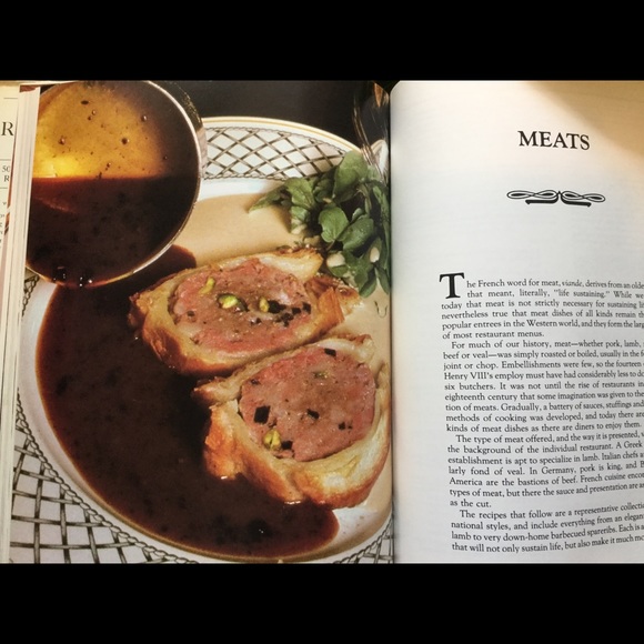500 Favorite Restaurant Recipes 1982 - Picture 6 of 8